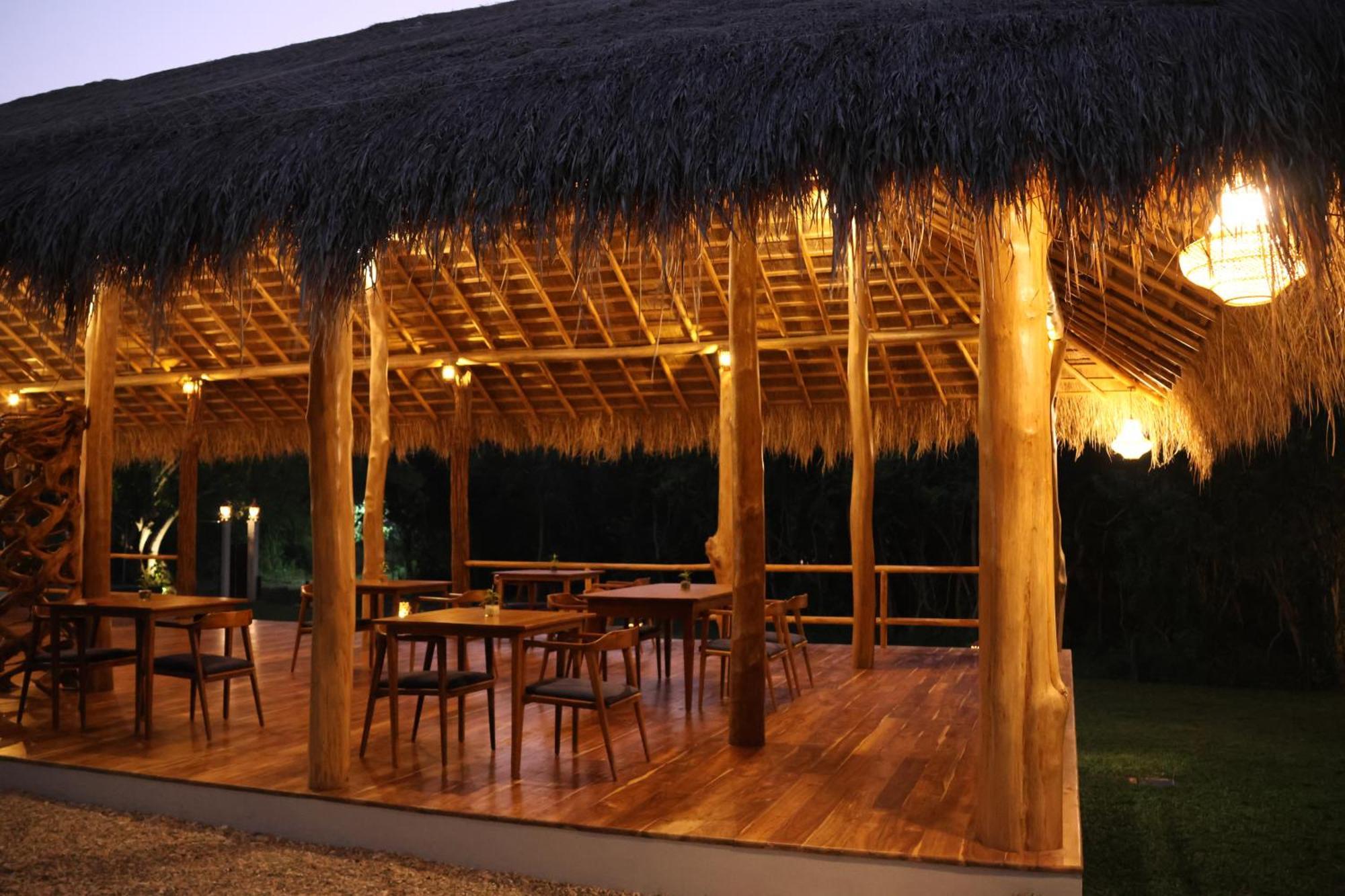 Omkara Rekawa Hotel Tangalle Exterior photo